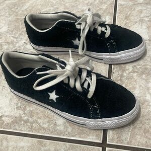 Black Converse